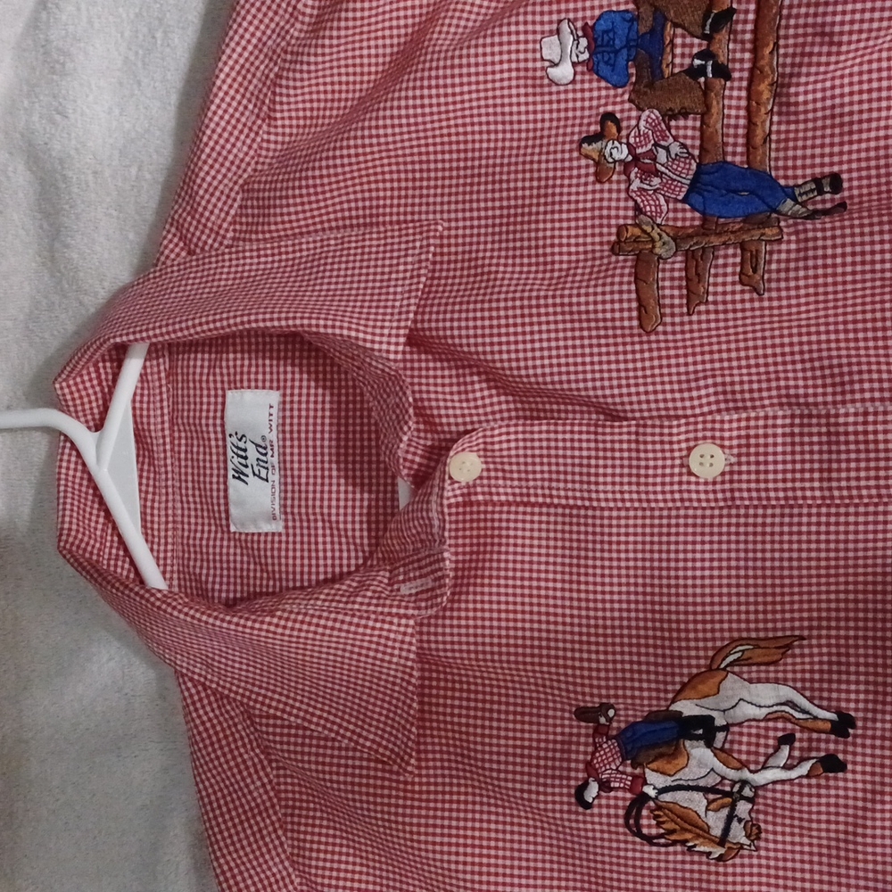 VTG Red/white checked top with embroidery